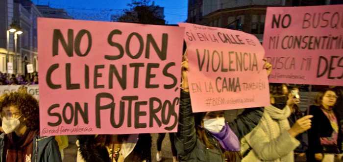 Hay mucha gente desorientada con respecto a la prostitución