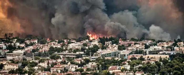 Grecia: incendios y «guerra híbrida»