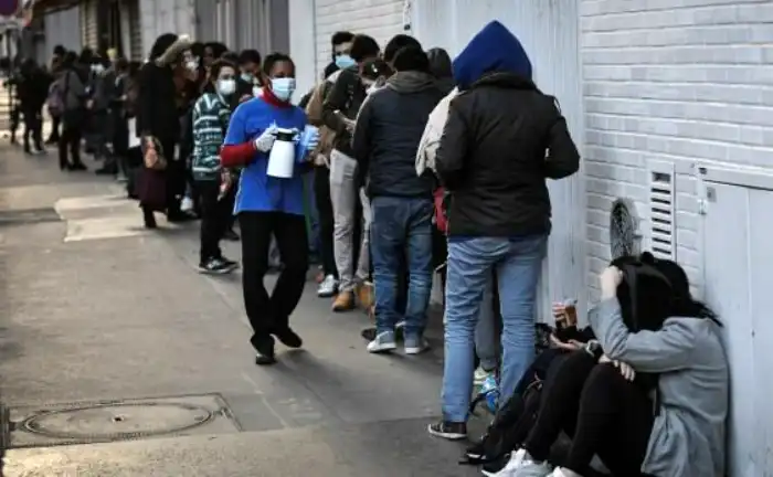 1 de cada 2 estudiantes franceses vive en precario