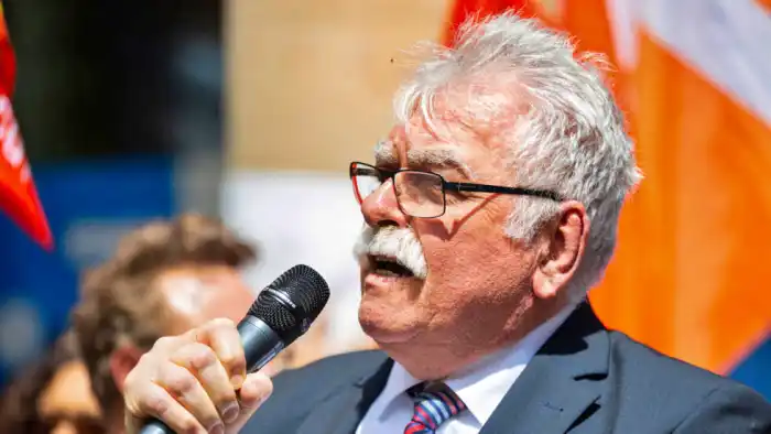 El Nuevo Frente Popular acuerda proponer al comunista Chassaigne para presidir la Asamblea Nacional