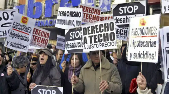Movilización contra la ofensiva de desahucios en el País Valencià