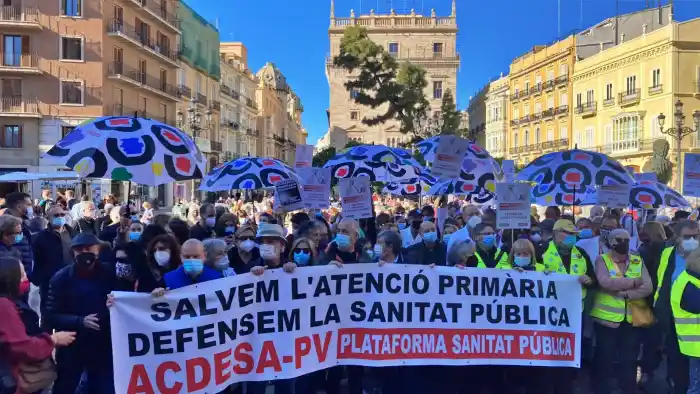 Movilización sindical unitaria en Valencia contra el decreto de Atención Primaria en la sanidad