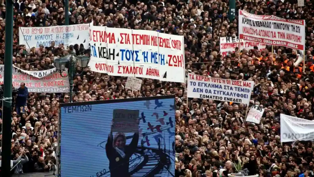 Intensas movilizaciones contra el neoliberalismo en Grecia.