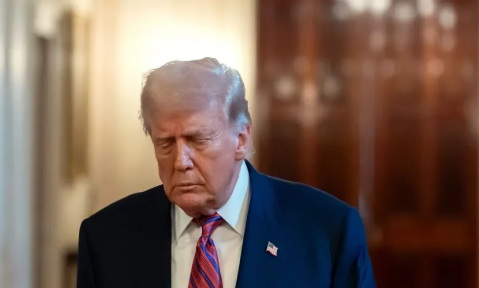 6 meses del Gobierno de Trump: la pestilencia del fascismo y la crisis política.