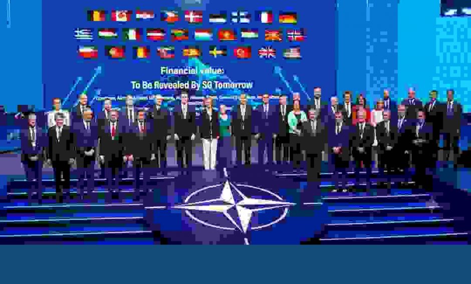 La OTAN acelera la militarización industrial con un nuevo modelo de producción permanente.