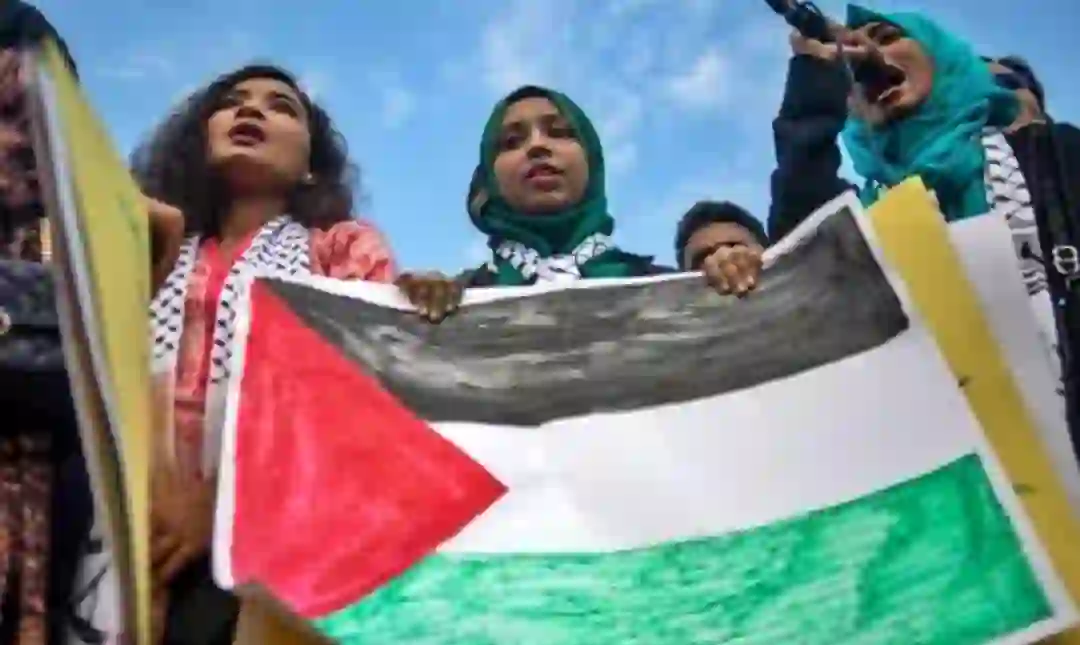 Foto de archivo de manifestantes palestinas